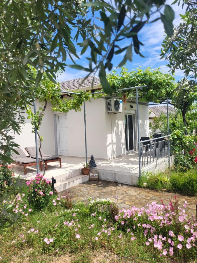 Ioannis Houses - Gemuetliches Ferienhaus Im Olivenhain سكالا بوتامياس المظهر الخارجي الصورة